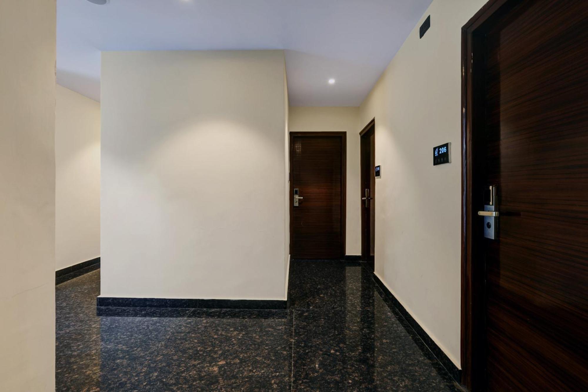 העיר בנגלור Astra Hotels & Suites - Koramangala מראה חיצוני תמונה